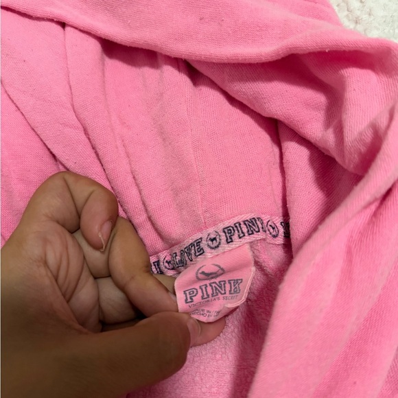 PINK Victoria's Secret Vibrant Pink Hoodie - Picture 3 of 3